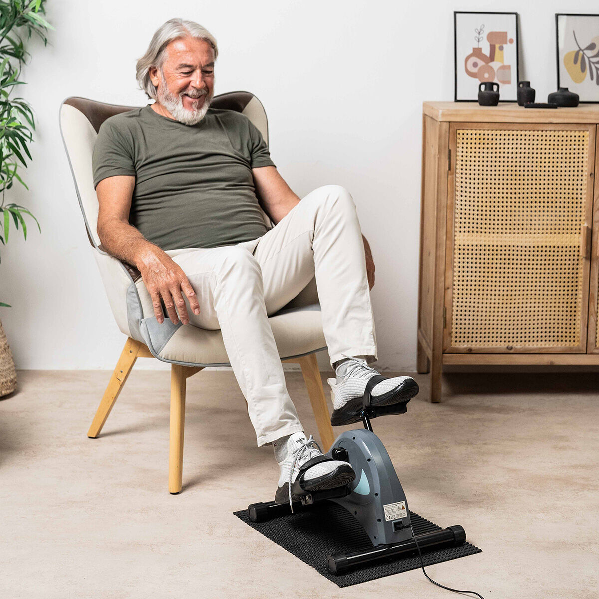 Elektrisk Assisteret Pedaler til Arme og Ben med Måtte og Fjernbetjening Velora 3000 InnovaGoods